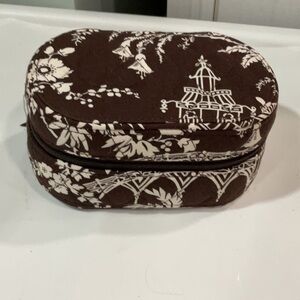 Vera Broadly Jewelry Box